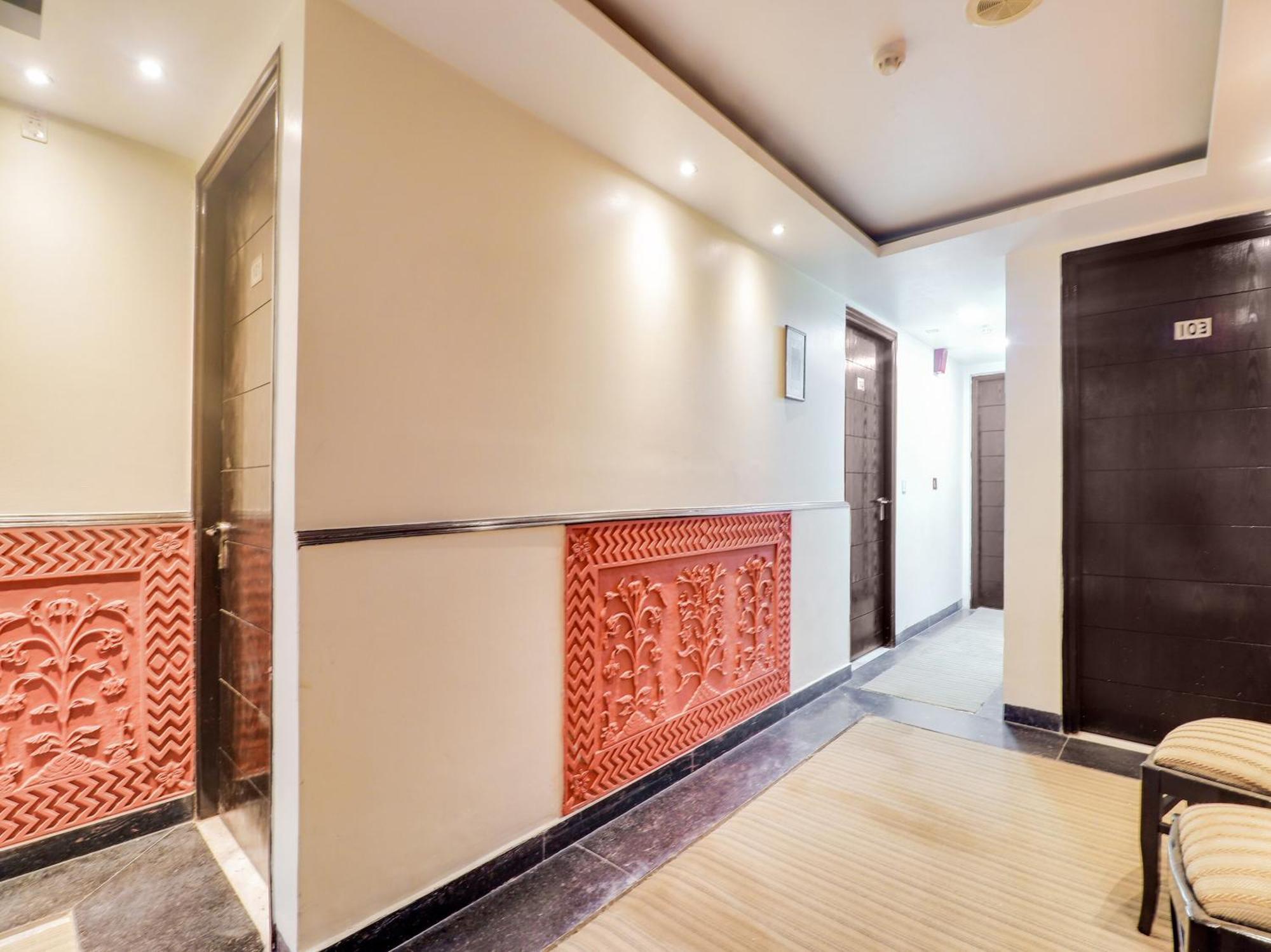 Oyo Flagship Hotel Rudra Palace Agra  Exterior photo